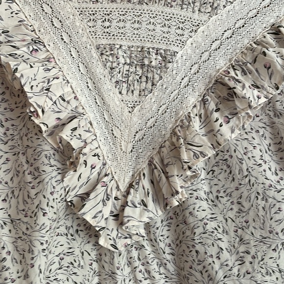 H&M ruffle cotton top - Picture 3 of 5